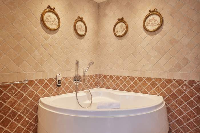 Suite avec Balcon Salle de Bain