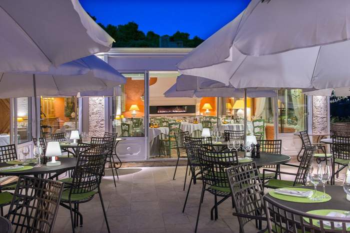 La Bastide du Calalou, Hôtel 4 étoiles dans le Var, Restaurant, Terrasse, Nuit